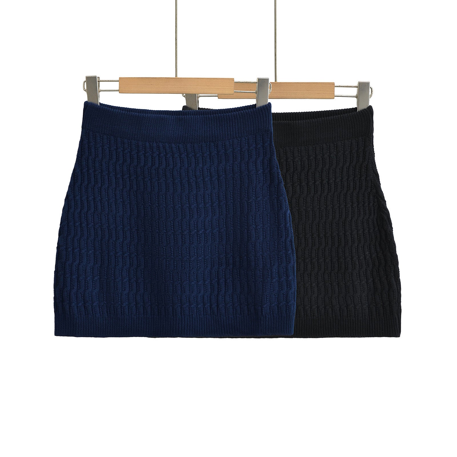 Solid color high waisted hip hugging short skirt