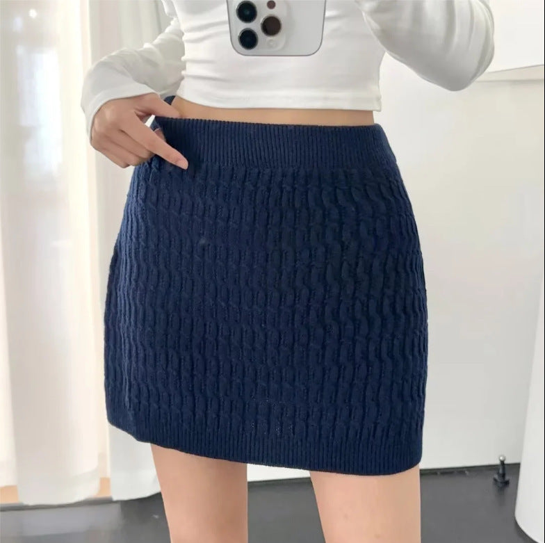 Solid color high waisted hip hugging short skirt